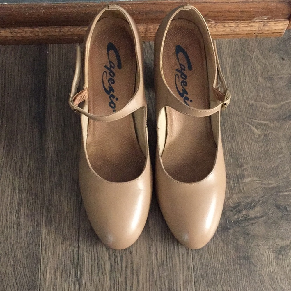 Being donated 9/13: Capezio heeled tap shoes